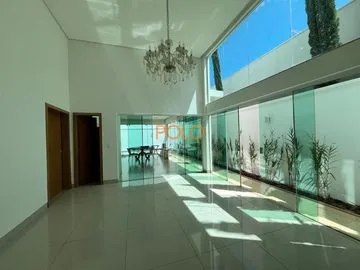 Casa para alugar no Laranjeiras imagem 1