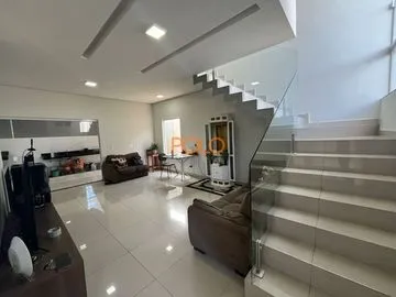 Sobrado para alugar no Laranjeiras imagem 1