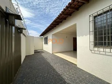 Casa para alugar no Jardim Karaiba imagem 1