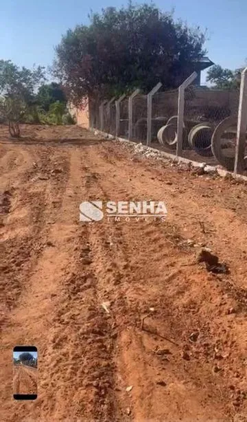 Terreno para alugar no Morada Nova imagem 1