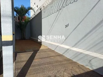 Apartamento para vender no Segismundo Pereira imagem 1
