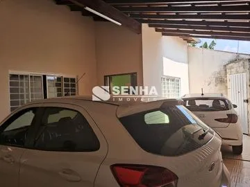 Casa para vender no Jardim Das Palmeiras imagem 1
