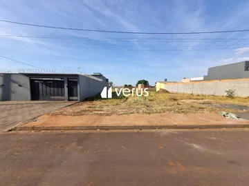 Terreno Em Condomínio para vender no Jardim Ipanema imagem 1