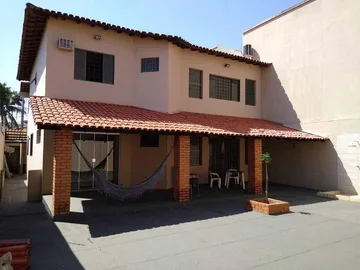 Casa para vender no Vigilato Pereira imagem 1