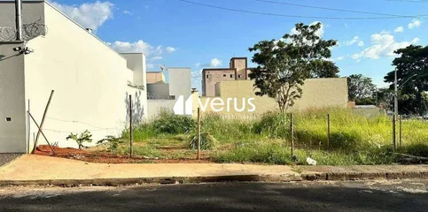 Terreno para vender no Santa Monica imagem 1