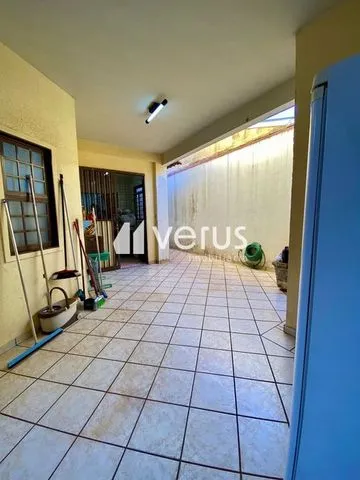 Casa para vender no Jardim Brasilia imagem 1