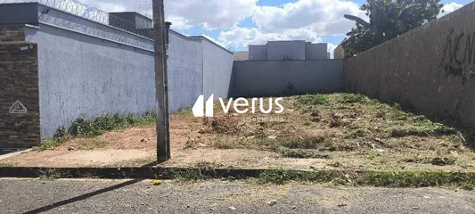 Terreno Em Condomínio para vender no Laranjeiras imagem 1