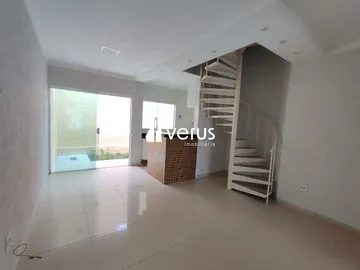 Sobrado para vender no Segismundo Pereira imagem 1