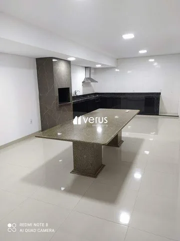 Casa para vender no Jardim Botanico imagem 1