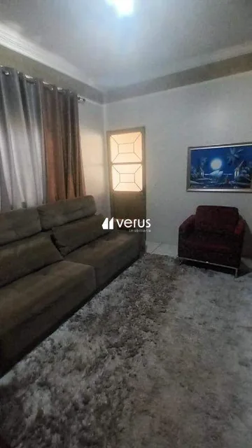 Casa para vender no Jardim Canaa imagem 1
