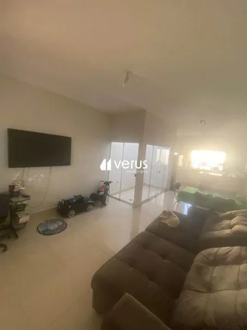 Casa para vender no Planalto imagem 1