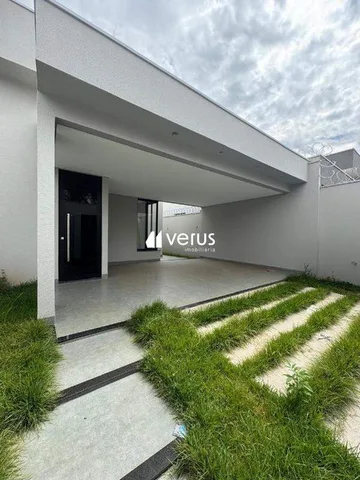 Casa para vender no Granada imagem 1