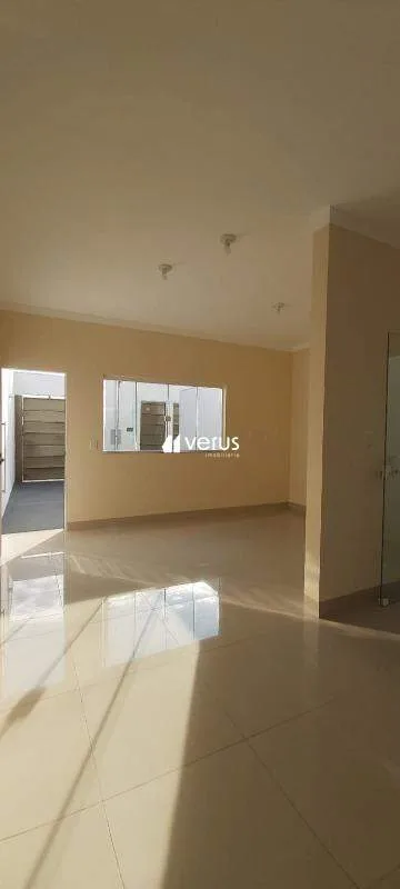 Casa para vender no Shopping Park imagem 1