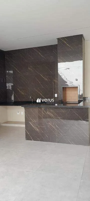 Casa para vender no Cidade Jardim imagem 1