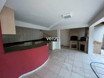 Casa para vender no Cidade Jardim imagem 1