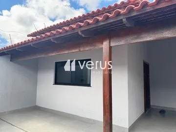 Casa para vender no Santa Rosa imagem 1