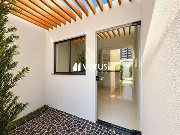 Casa para vender no Novo Mundo imagem 1
