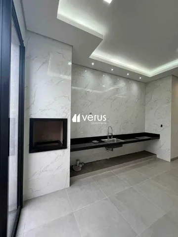 Casa para vender no Novo Mundo imagem 1