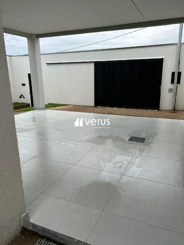 Casa para vender no Shopping Park imagem 1
