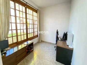 Casa para vender no Jardim Karaiba imagem 1