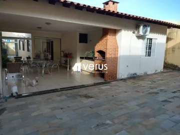 Casa para vender no Vigilato Pereira imagem 1