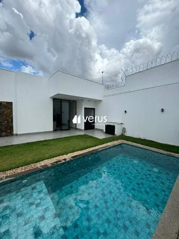 Casa para vender no Cidade Jardim imagem 1