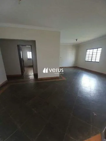Casa para alugar no Santa Monica imagem 1