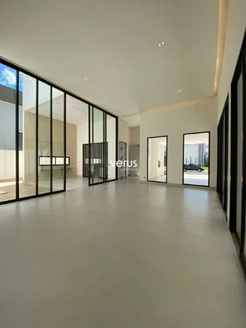 Casa Em Condomínio para vender no Nova Uberlandia imagem 1