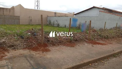 Terreno para vender no Segismundo Pereira imagem 1