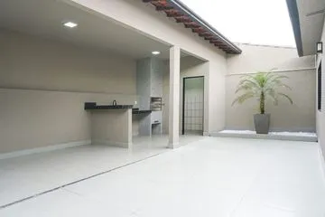 Casa para vender no Santa Monica imagem 1