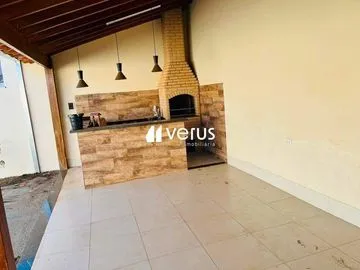Casa para vender no Jardim Holanda imagem 1