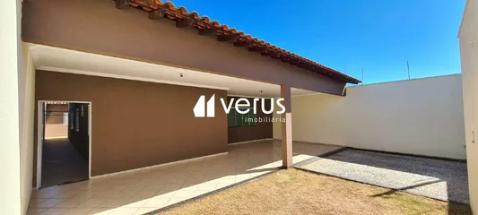 Casa para vender no Segismundo Pereira imagem 1