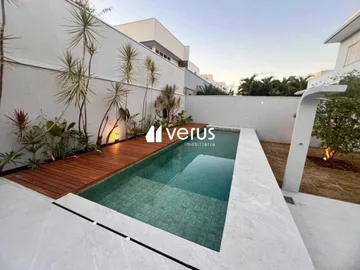Casa Em Condomínio para vender no Laranjeiras imagem 1