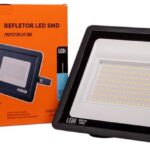 Refletor LED 200w 6500k Preto Bivolt Foxlux