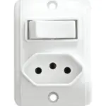 Interruptor Simples 10A+Tomada 2P+T 20A 250V~Branco Pezzi