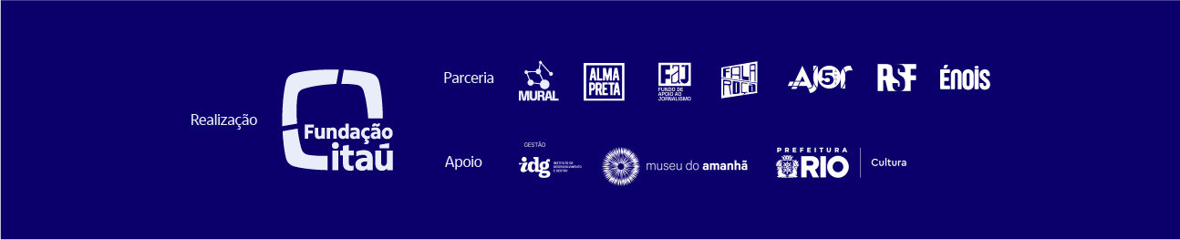 Imagem panorâmica horizontal com fundo azul-escuro, exibindo os logótipos dos organizadores, parceiros e apoiadores do evento, todos aplicados em cor branca.
Da esquerda para a direita, a imagem está organizada da seguinte forma:
Realização: À esquerda, lê-se a palavra