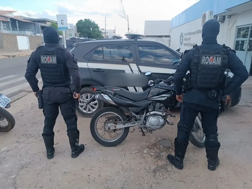 Motocicleta com registro de furto é recuperada em Picos