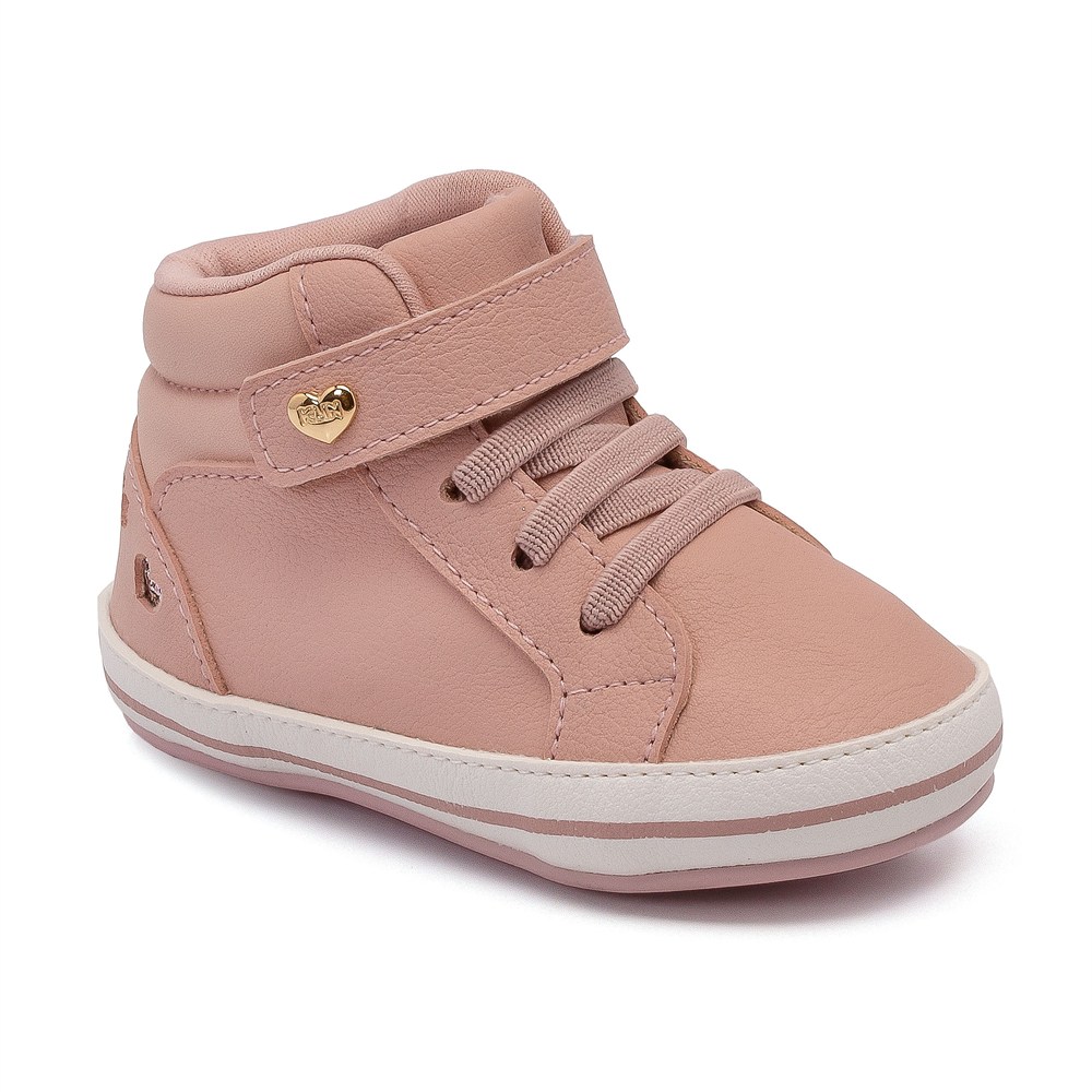 Botinha Charmosa Coração Rosa Bebê
