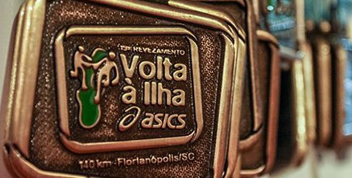 Neste sábado, dia 14 de abril, acontece a 17º edição da Volta à Ilha em Florianópolis, Santa Catarina. O objetivo da prova é completar a volta pela ilha de Floripa.