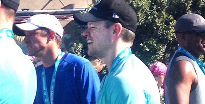 Estrela da franquia Bourne e concorrendo ao Oscar 2016 como melhor ator por Perdido em Marte (2015), o ator de Hollywood Matt Damon mostrou que também curte ação no asfalto.