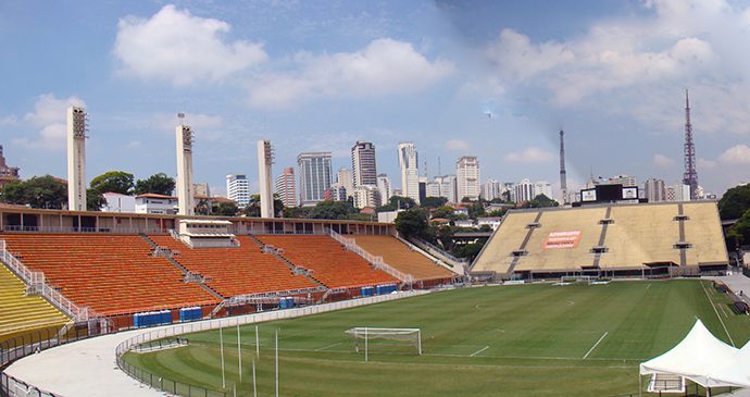 Que tal correr na pista de atletismo do Pacaembu?