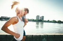 Treinar com atletas mais rápidos pode melhorar o desempenho na corrida?