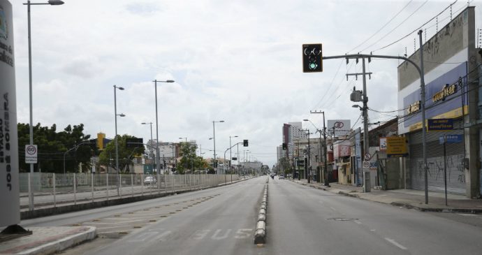 Sustos e treinos atrasados: onda de violência muda rotina de corredores no Ceará