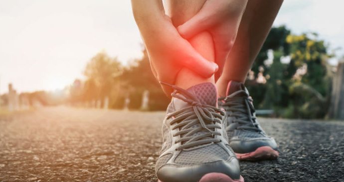 Ligamentos do tornozelo: como evitar e tratar as lesões na região