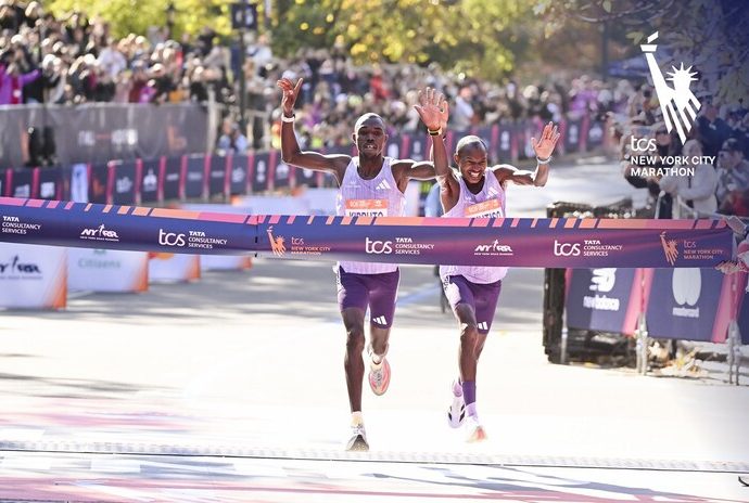 NY: Quenianos cruzam linha de chegada no mesmo segundo