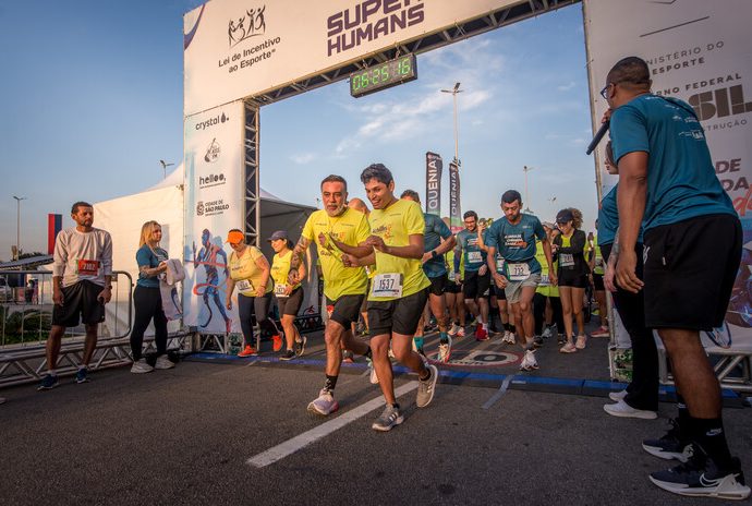 Super Humans une esporte e inclusão com apoio da Fundação Dorina Nowill