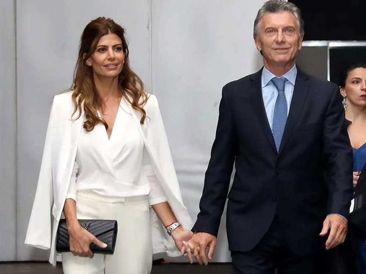 Mauricio Macri reveló cuál es la regla que impone Juliana Awada para sus looks

 / Titulares de Entretenimiento