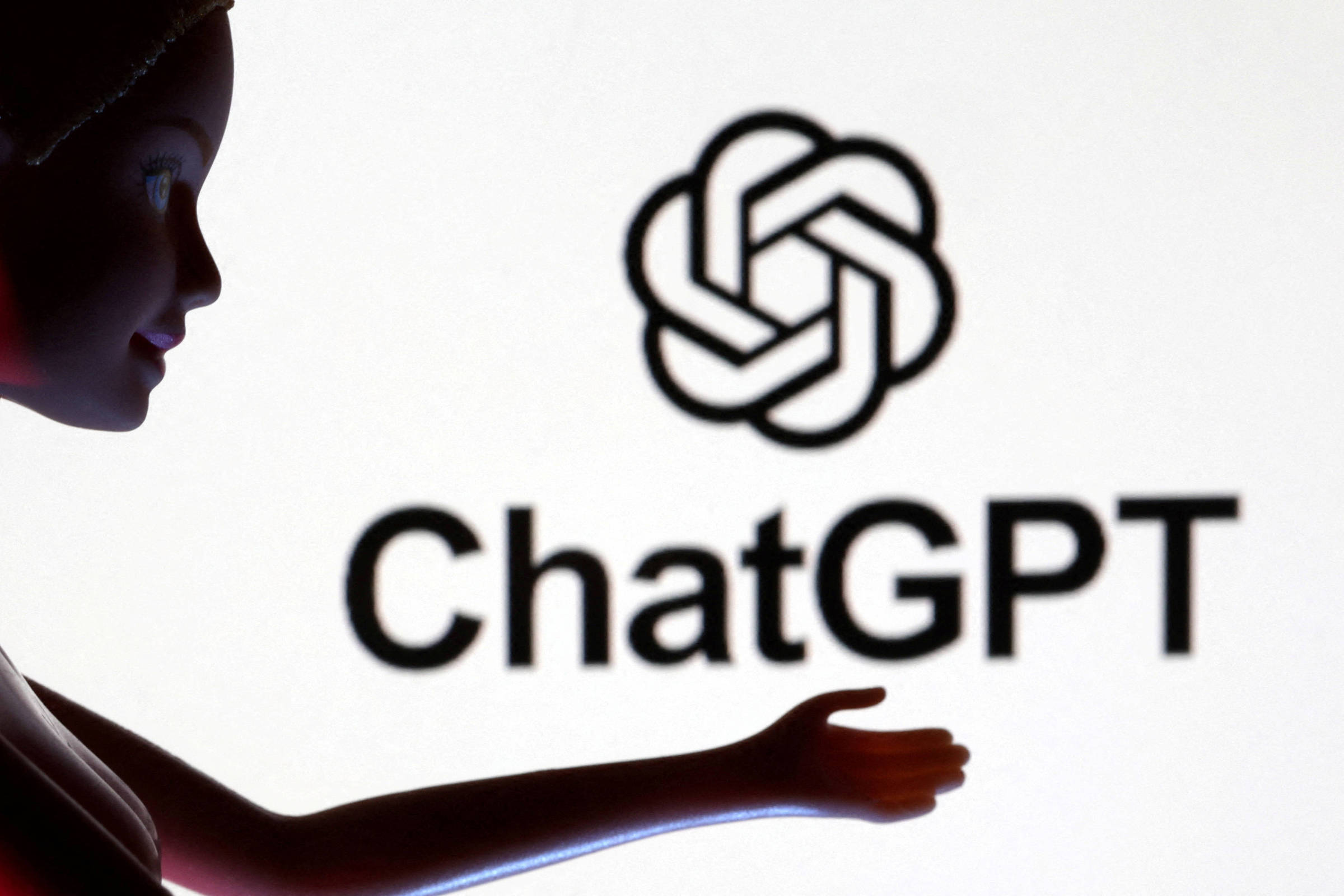 ChatGPT vuelve a estar disponible para usuarios en Italia – 28/04/2023 – Tec
 / Brasil