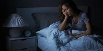 ¿cuánto tiempo de sueño pierden las mujeres?