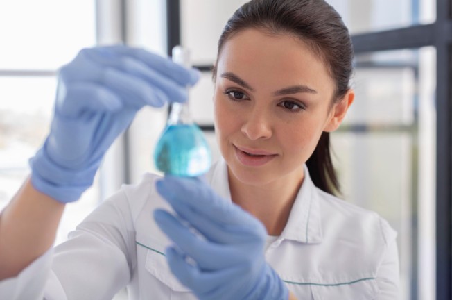 Explora recursos médicos y apoyo emocional para tu embarazo gemelar